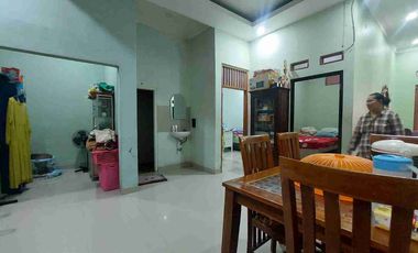 Rumah dan Kos-Kosan Galaxy Bekasi Selatan