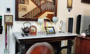rumah bagus 2 lantai luas besar siap huni cigadung bandung