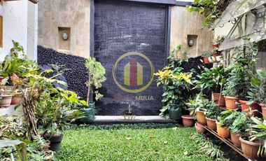 rumah bagus 2 lantai luas besar siap huni cigadung bandung