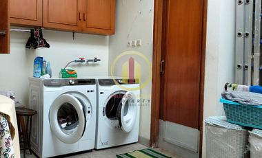 rumah bagus 2 lantai luas besar siap huni cigadung bandung