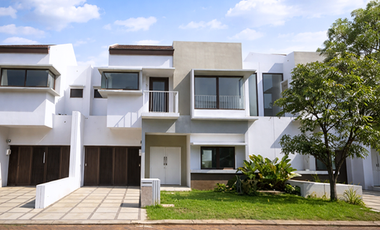Rumah Cluster Zebrina 148m 9x17 type 3KT JGC Jakarta Garden City Cakung