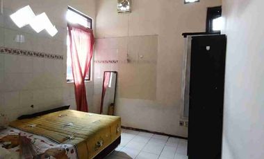 RUMAH KOS SIGURA GURA MURAH HITUNG TANAH 2 LANTAI DEKAT UB