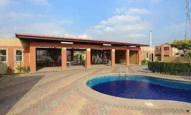 ALQUILO CASA AMOBLADA VILLA  CLUB ETAPA HERMES