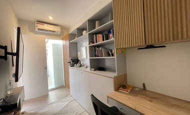 Alquilo exclusivo departamenti amoblado con jardín y terraza en primer piso