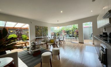 Alquilo exclusivo departamenti amoblado con jardín y terraza en primer piso