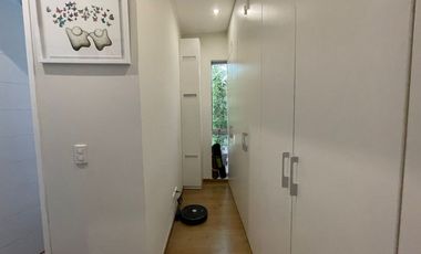 Alquilo exclusivo departamenti amoblado con jardín y terraza en primer piso