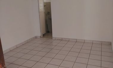 SE ARRIENDA CASA CALLE 90 # 20-92 DIAMANTE II