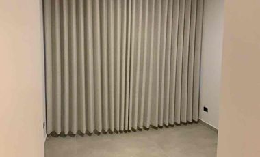 Departamento en Renta a Estrenar en Cumbayá, Auqui Chico – 3 Dormitorios, 2 Parqueaderos, Frente a Plaza Auky