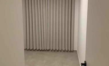 Departamento en Renta a Estrenar en Cumbayá, Auqui Chico – 3 Dormitorios, 2 Parqueaderos, Frente a Plaza Auky