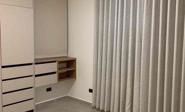 Departamento en Renta a Estrenar en Cumbayá, Auqui Chico – 3 Dormitorios, 2 Parqueaderos, Frente a Plaza Auky