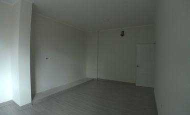 VENTA CASA ESTRENO EN TARAPOTO