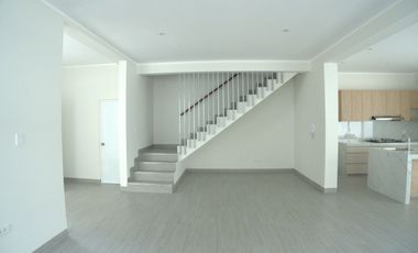 VENTA CASA ESTRENO EN TARAPOTO