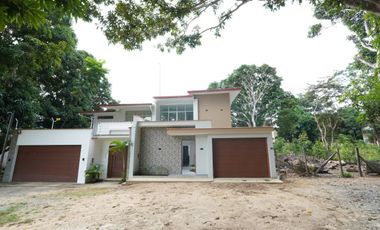 VENTA CASA ESTRENO EN TARAPOTO