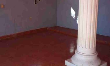 SE VENDE CASA DE 7 HABITACIONES Y 595 METROS DE TERRENO,IDEAL PARA INVERSIÓN