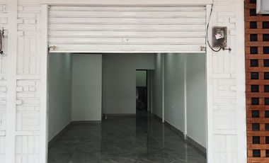 ALQUILER DE LOCAL COMERICAL #1 EN LA JUNIN (25 de Junio y Rocafuerte)