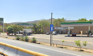 ¡ La experiencia de comprar por debajo del valor real ! Venta de amplia y linda casa en recuperación bancaria, Iguala de la Independencia, Gro.