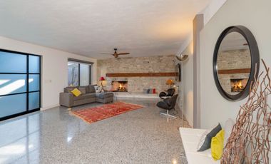 Impresionante residencia con potencial de ingreso!