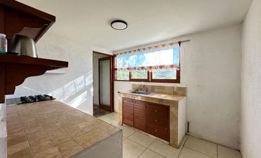 CASA EN RENTA VALLE DE BRAVO