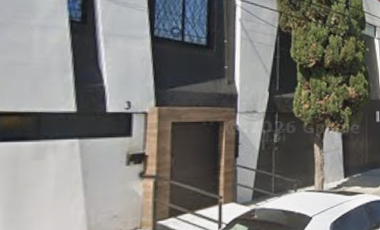CASA EN VENTA CERCA DE IMSS
