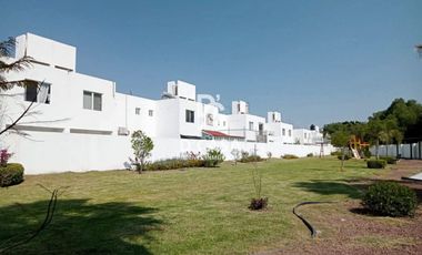 SE VENDE CASA EN CLAUSTROS DE ARBOLEDAS