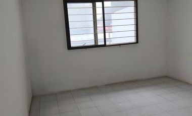 VENTA DE CASA EN VALLE DORADO PARA REMODELAR