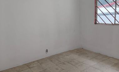 VENTA DE CASA EN VALLE DORADO PARA REMODELAR