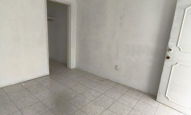 VENTA DE CASA EN VALLE DORADO PARA REMODELAR