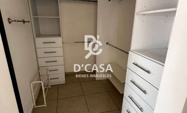 SE VENDE CASA EN LA MISIÓN