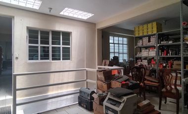 CASA SOLA USO DE  SUELO COMERCIAL EN VENTA 3 AUTOS MOCTEZUMA 2DA SECCIÓN