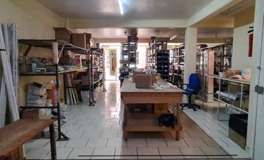 CASA SOLA USO DE  SUELO COMERCIAL EN VENTA 3 AUTOS MOCTEZUMA 2DA SECCIÓN
