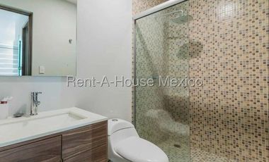Casa tipo DUPLEX, en venta de 200 m² de construcción en lujoso Conjunto Residencial en Azcapotzalco. 26-2741ACN