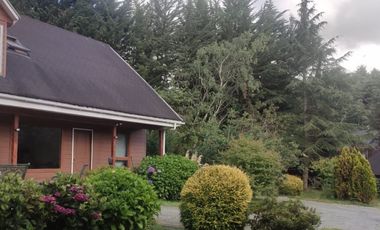 ARRIENDO  Parcela con casa 4D 4B + Servicios, Puerto Varas