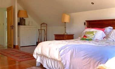 ARRIENDO  Parcela con casa 4D 4B + Servicios, Puerto Varas