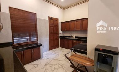 RUMAH MEWAH DIJUAL DI SOLO DEKAT SOLO GRAND MALL