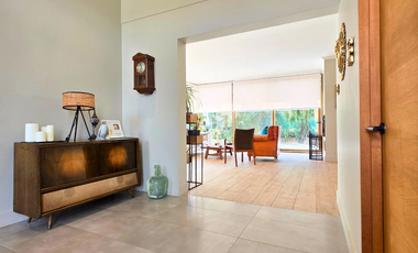 Venta de amplia casa mediterránea de 5 dormitorios y 4 baños en Condominio Los Placeres, San Felipe