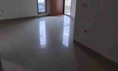 Rumah Huk Green Ville Jakarta Barat  LT 174m² Siap Huni Strategis
