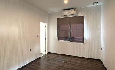 House for Rent Mantana 2 Bangna KM.7 village, already to move. Next to Mega Bangna