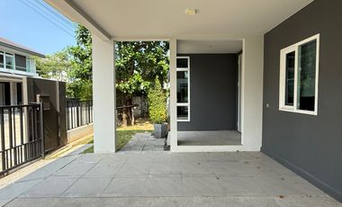 House for Rent Mantana 2 Bangna KM.7 village, already to move. Next to Mega Bangna