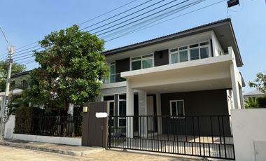 House for Rent Mantana 2 Bangna KM.7 village, already to move. Next to Mega Bangna