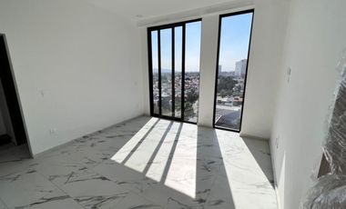 Entire-Floor Luxury Apartment for Rent | Torre Bonn — La Estancia, Zapopan | 122 m² | Private Elevator | Panoramic Views | $27,000 MXN/mo
