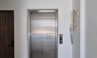 Entire-Floor Luxury Apartment for Rent | Torre Bonn — La Estancia, Zapopan | 122 m² | Private Elevator | Panoramic Views | $27,000 MXN/mo