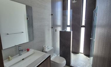 Entire-Floor Luxury Apartment for Rent | Torre Bonn — La Estancia, Zapopan | 122 m² | Private Elevator | Panoramic Views | $27,000 MXN/mo