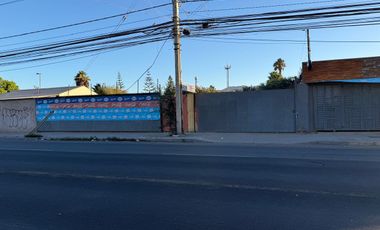 ARRIENDO EXCELENTE TERREN AV. LOS CVARRERA