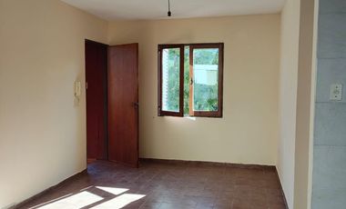 DEPARTAMENTO EN BARRIO SUTIAGA