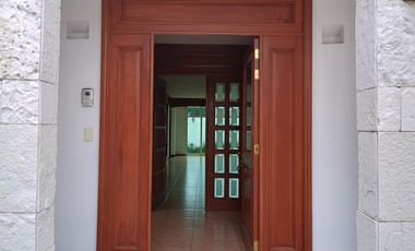 Casa en renta en Residencial La Providencia, Metepec
