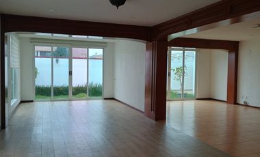 Casa en renta en Residencial La Providencia, Metepec