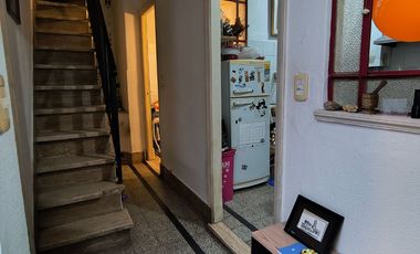 VENTA DE PH 2 AMBIENTES EN ALMAGRO