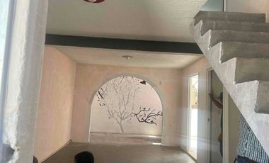 Casa venta en el rehilete $650,000 (3 recámaras )no aplica crédito