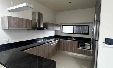casa en renta amueblada en sodzil norte merida yucatan dentro periferico
