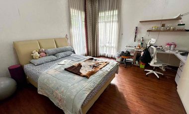 DiJual Rumah Sudut Mewah Villa Melati Mas Tangerang – LT 321 LB 440 Lokasi Tenang & Strategis
